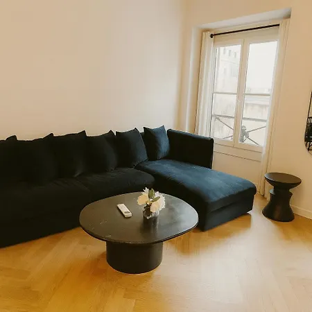 Luxury In Center Parigi
