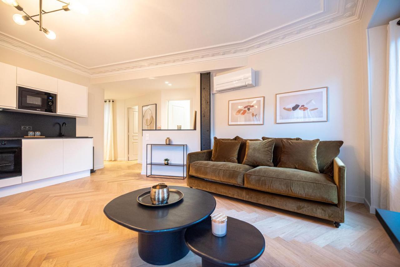Luxury In Center Parigi
