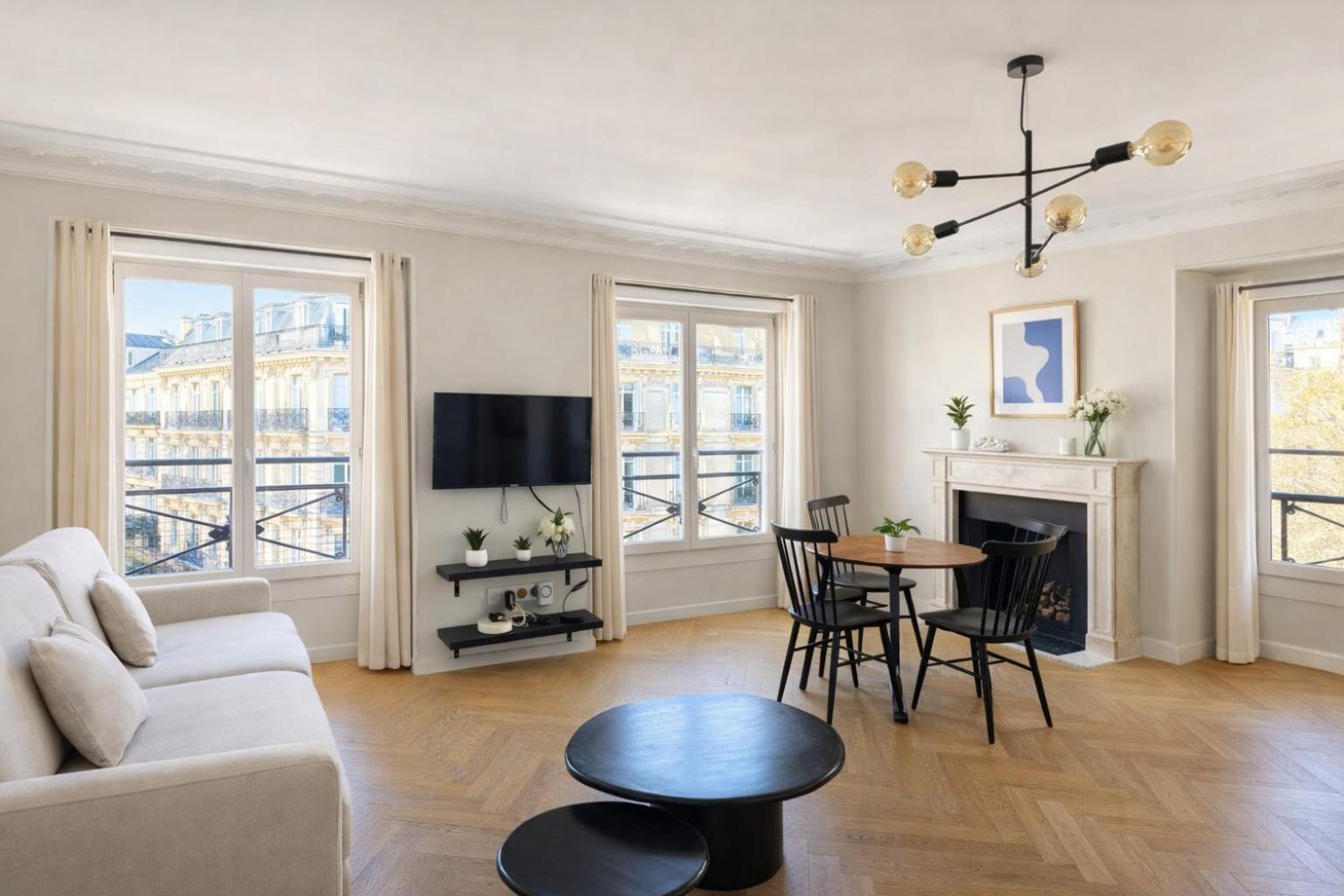Luxury In Center Paris